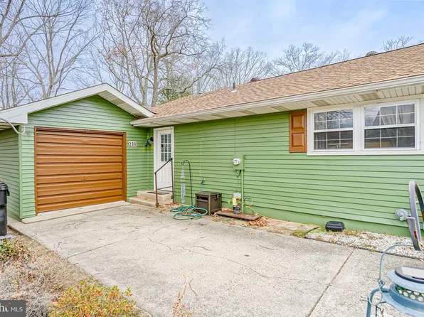 200 Elmtowne Blvd, Hammonton, NJ 08037