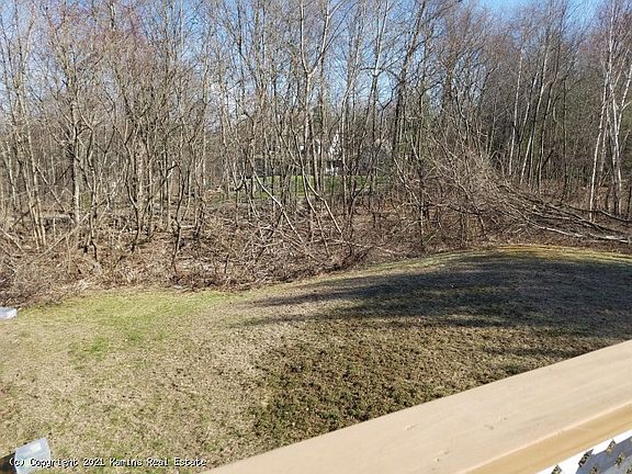 5th image of 185 Green Ave