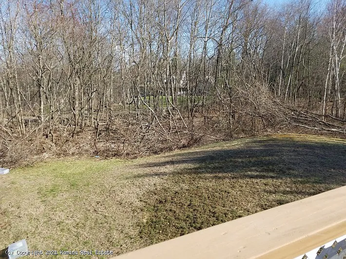 185 Green Ave — Photo 5