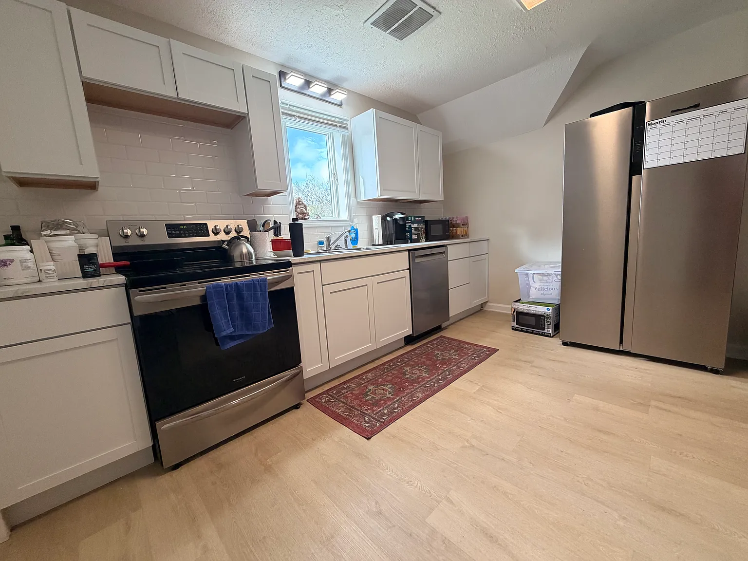 2 bed, 750 sqft, $1,295 — Photo 4