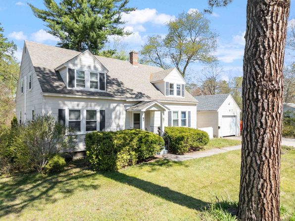 55 Branch Turnpike, Concord, NH 03301