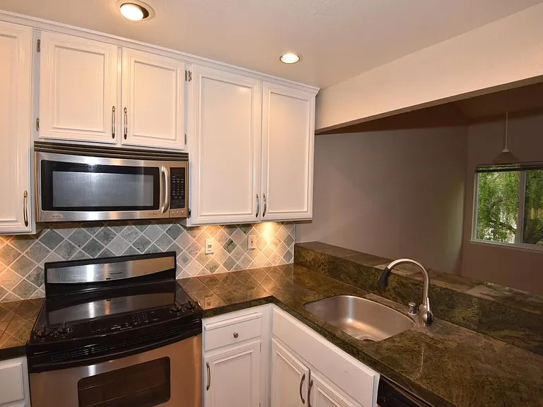 4773 Pine Forest Ln — Photo 6