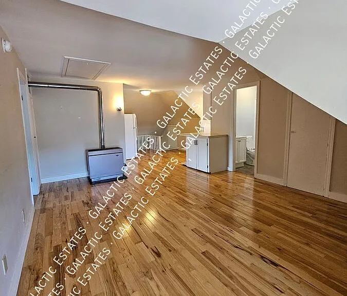 696 Hevey St #3 — Photo 11