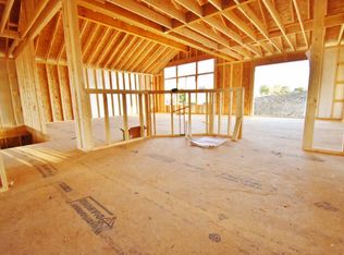 210 N Hickory St, Peotone, IL