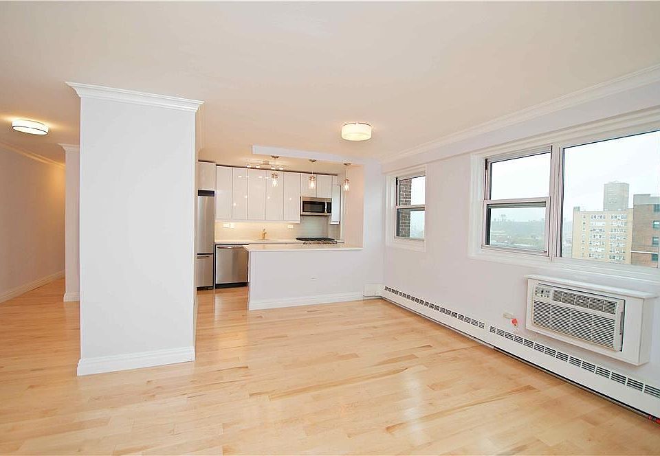 1st image of 191 Willoughby St APT 14G