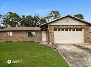 757 Pampas St NW, Palm Bay, FL 32907