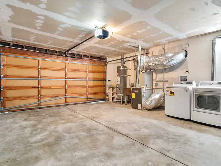 430 Monaco Ave — Photo 33