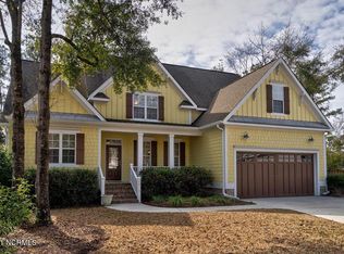8915 New Forest Dr, Wilmington, NC 28411
