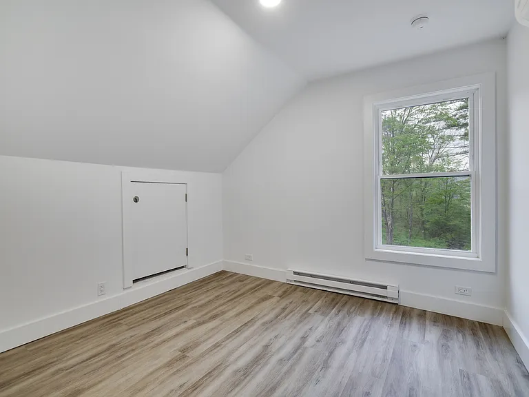 127 Evergreen Ln — Photo 55