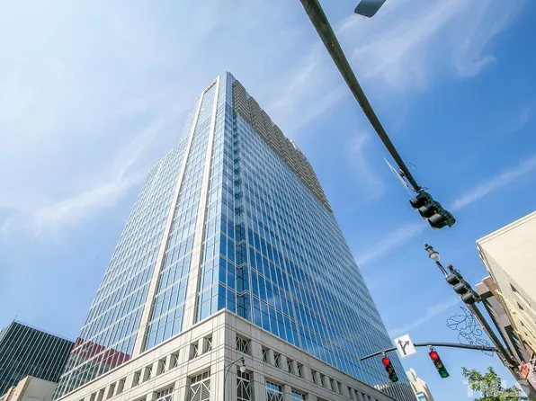 301 Fayetteville St Unit 2705, Raleigh, NC 27601