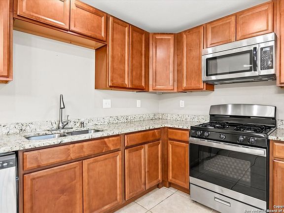 2nd image of 6903 Neston Dr