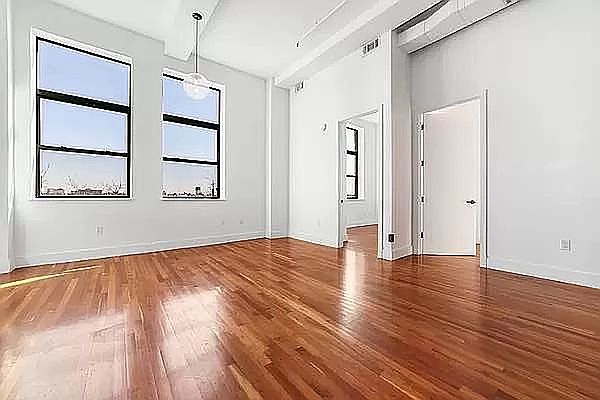1st image of 180 Bainbridge St #506