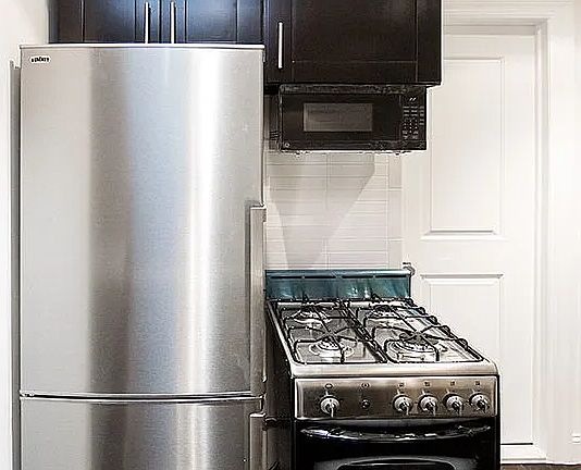 3rd image of 344 E 55th St APT 2B