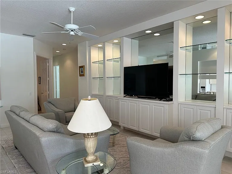 4681 Rio Poco Ct — Photo 2
