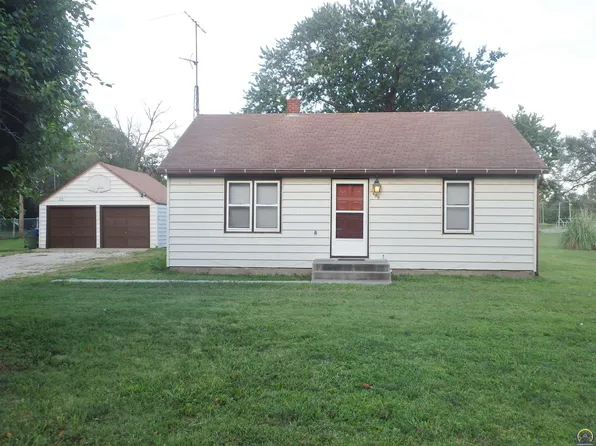 408 NE Strait Ave, Topeka, KS 66616