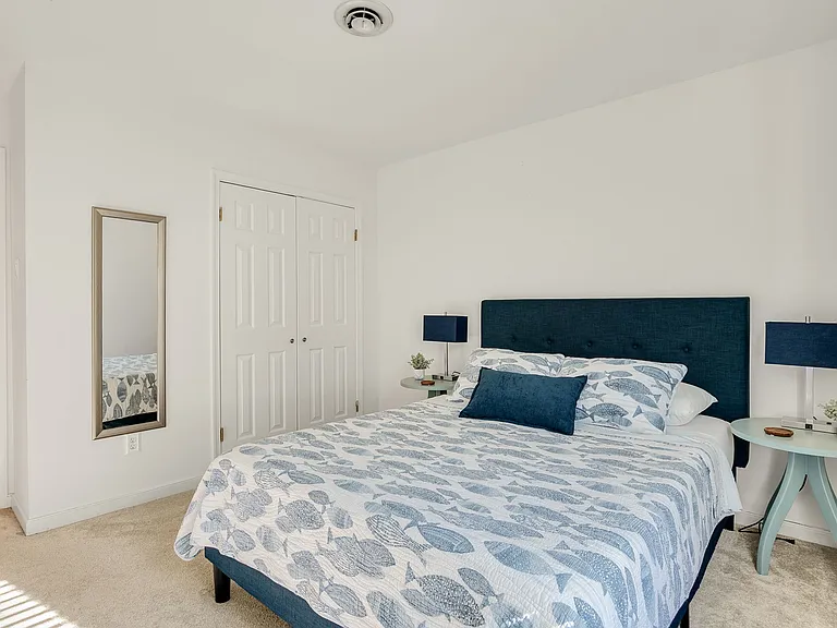 9621 Peppertree Dr — Photo 18