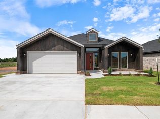 8609 Cassian Dr, Oklahoma City, OK 73135