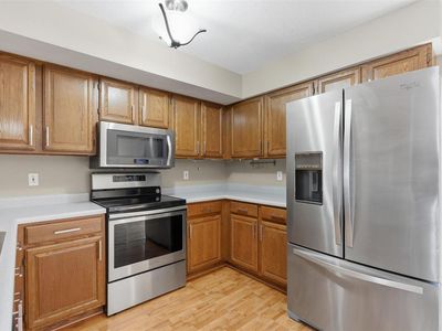 932 Westside Dr, Iowa City, IA, 52246