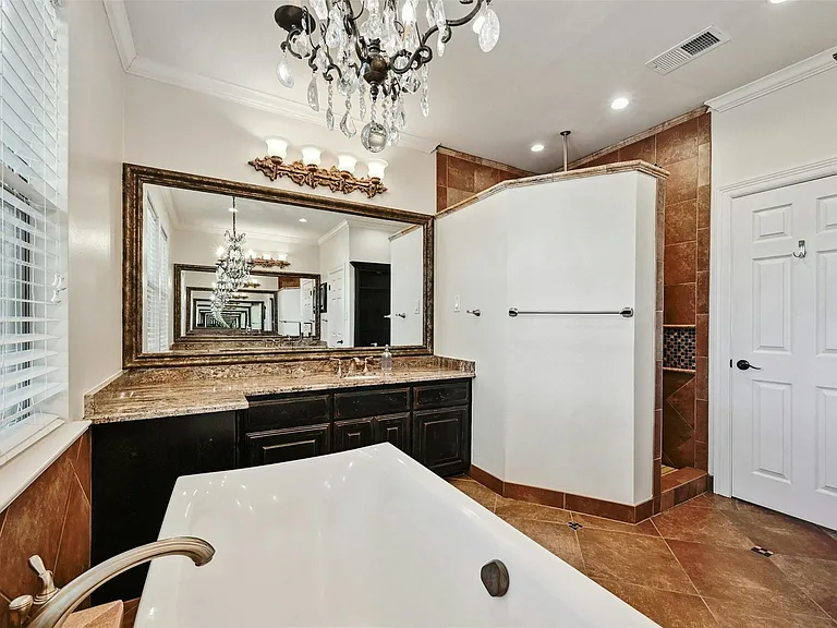 5606 Craggy Point — Photo 18