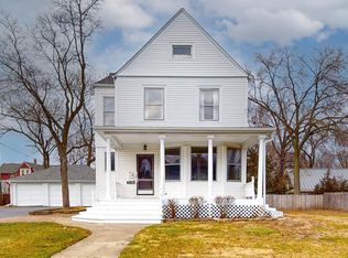 316 Jefferson Ave, Elgin, IL 60120