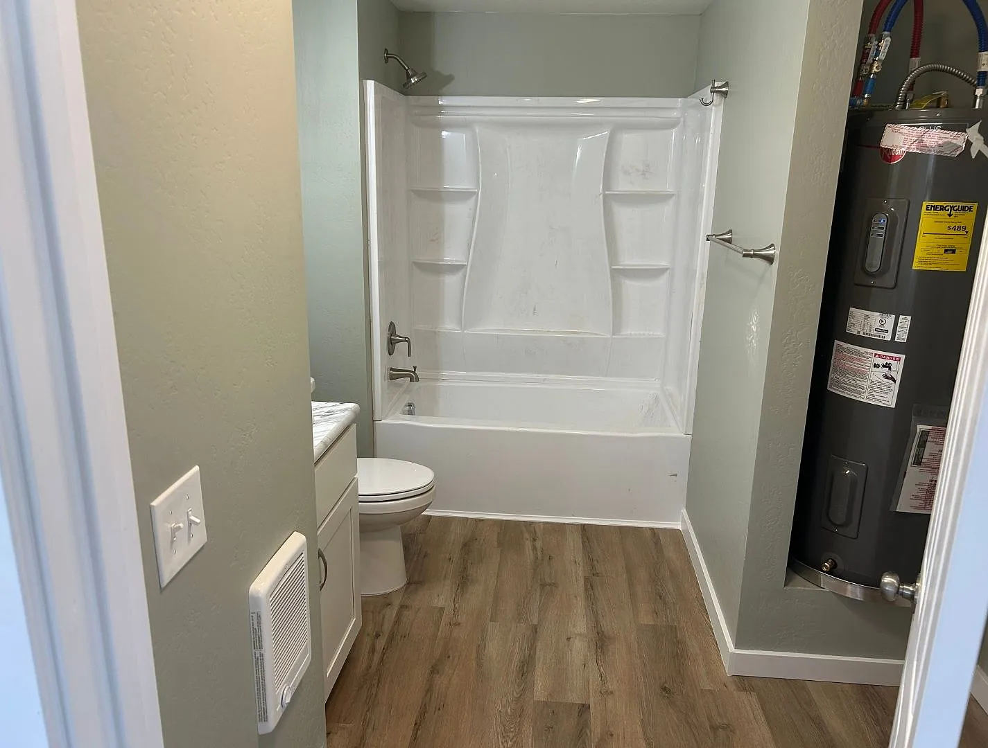 Charming Newly Remodeled 2-Bedroom Home Near Downtown Twin Falls! — Photo 4