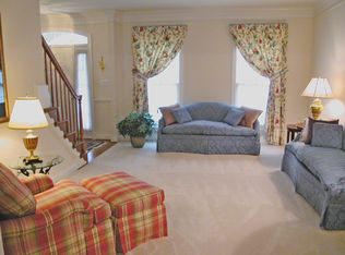 6220 Cardinal Brook Ct, Springfield, VA 22152