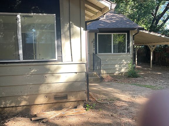 3rd image of 2644 Sharon Ave APT A