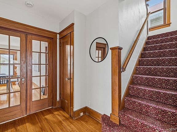 4th image of 293 Wardman Rd