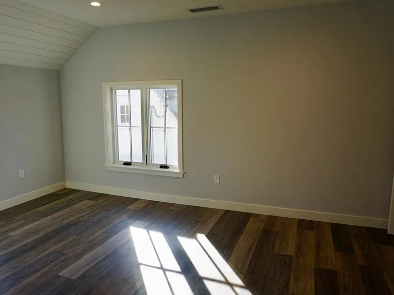 4 Hemlock Rd — Photo 15
