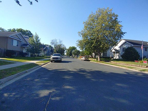 5th image of 333 4th Ave S