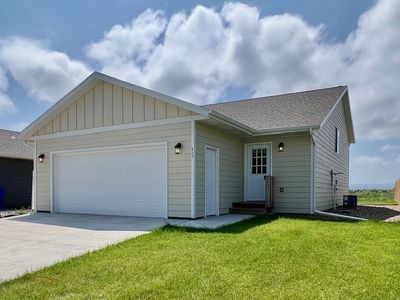 427 Diamond Ridge Blvd, Rapid City, SD, 57703
