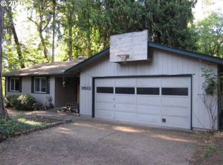 39523 Place Rd, Fall Creek, OR 97438