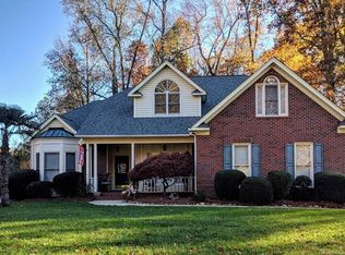 957 Hummingbird Ln, Rock Hill, SC 29732