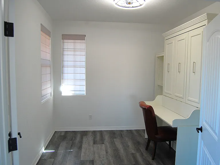 929 Flagstone Blf — Photo 13