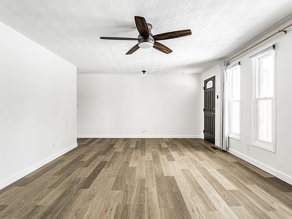 5th image of 6709 Jackson St