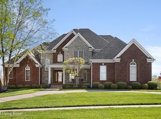 12606 Woodside Dr, Prospect, KY 40059