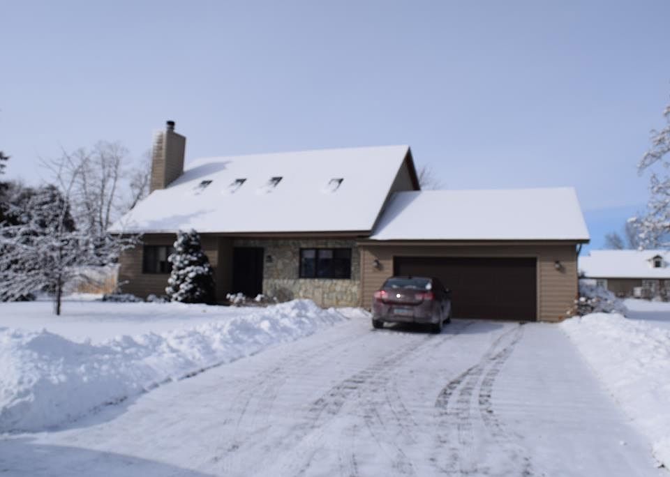 1st image of 1117 S 19th Pl