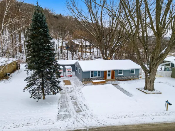 N1914 Wedgewood DRIVE, La Crosse, WI 54601