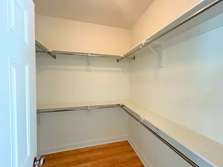 1602 Hucknall Pl — Photo 14