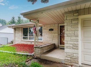 4212 North 95th STREET, Wauwatosa, WI