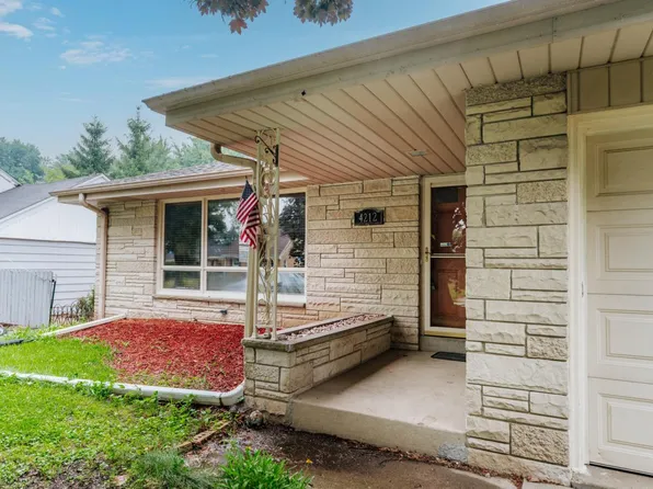 4212 North 95th STREET, Wauwatosa, WI 53222