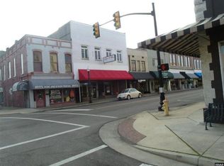 204 1st St S, Union City, TN 38261