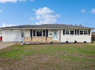 205 9th St, West Point, IA 52656