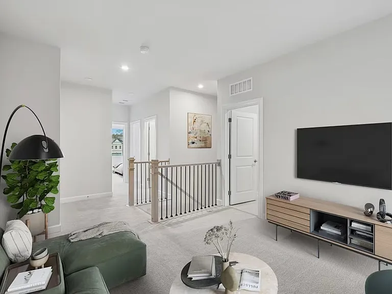 228 Oak Summit Pl — Photo 5