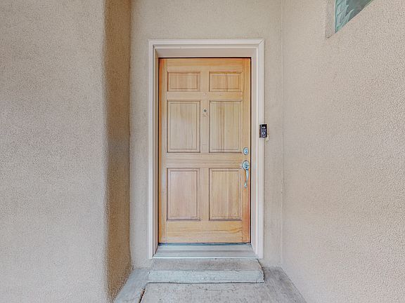 5th image of 8904 Desert Fox Way NE