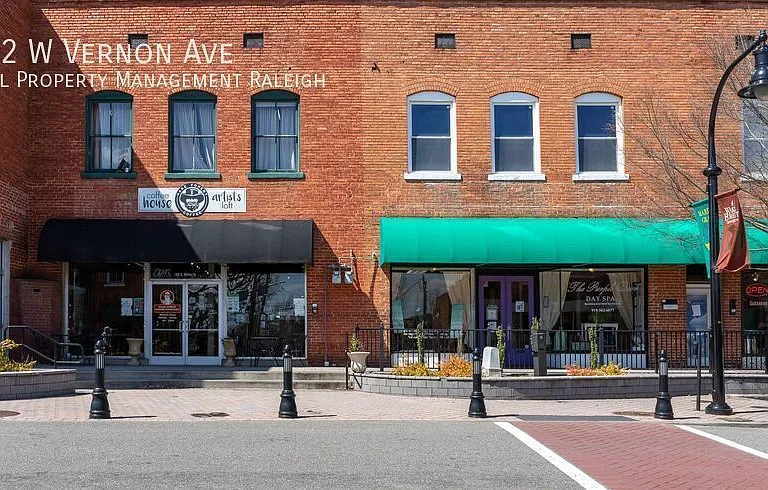 132 W Vernon Ave — Photo 44