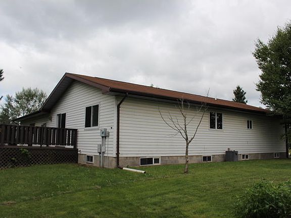 3rd image of 1129 Mann Dr