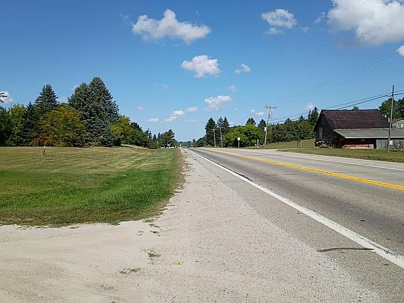 5th image of 5984 Brockway Rd