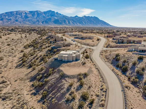 16 Pueblo Bonito Rd, Placitas, NM 87043