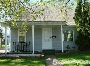 51 Spruce Rd, Amherst, NY 14226